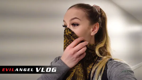 Vlog - Naomi Swann Day 2, Scene #01