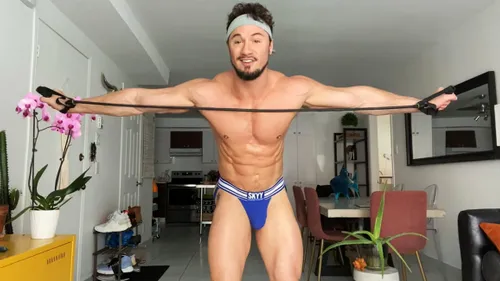 Pumped With Skyy Knox Pumped With Skyy Knox