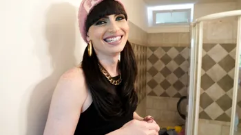 BTS-TS Natalie Mars: Gaping Anal