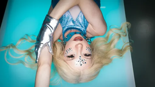 Kenzie Reeves: Invading Her Anus Kenzie Reeves: Invading Her Anus