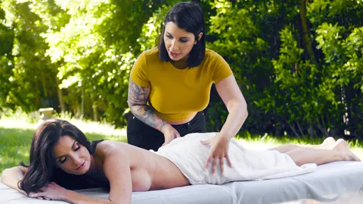 All Girl Massage Update - MIA Masseuse