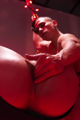 Two super hot studs enjoy their hardcore raw fucking session