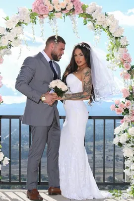 Eva and Ricky have sex for the first time as husband & wife