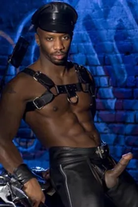 Skuff #04 - Downright Fierce