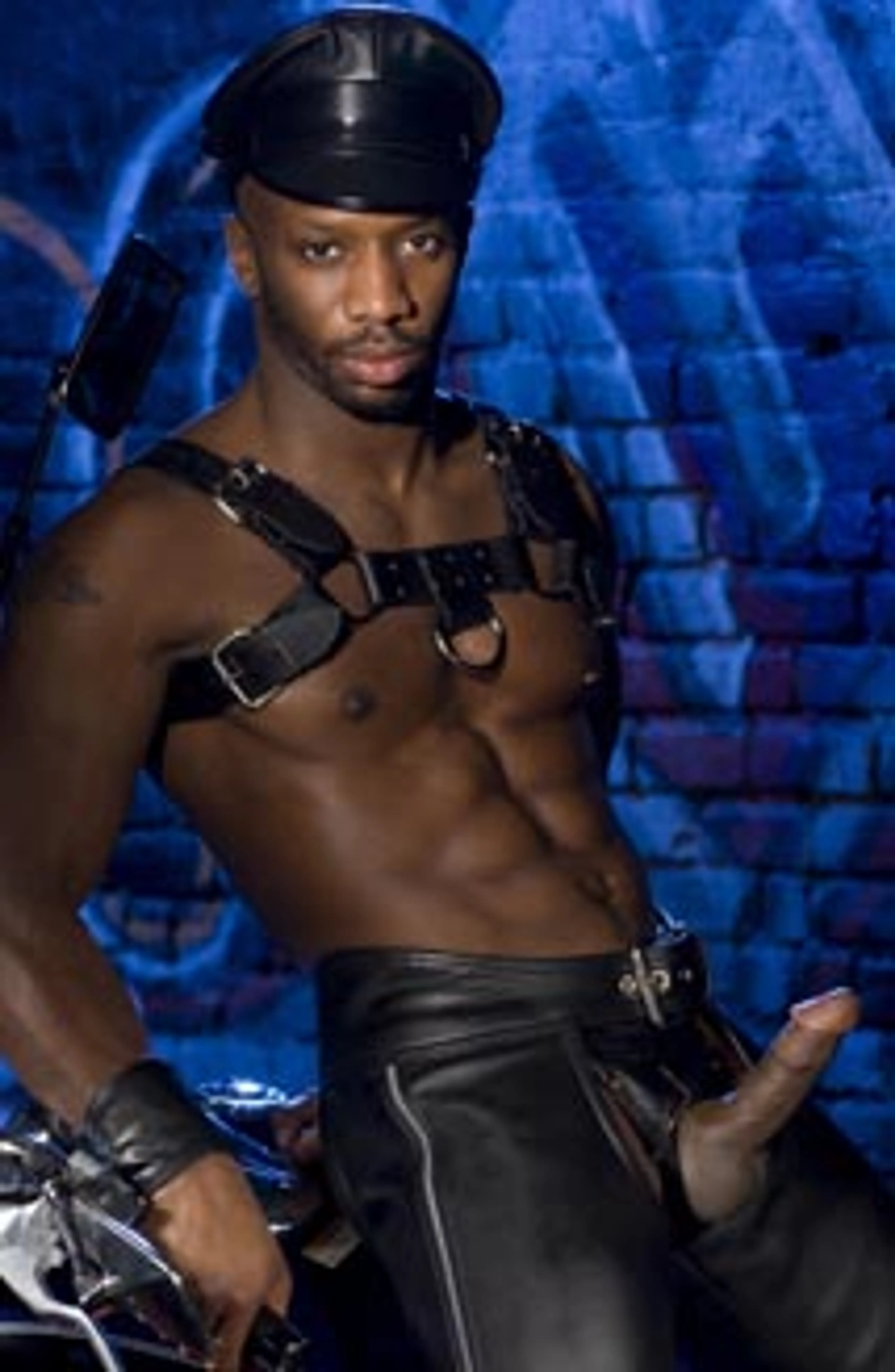 Skuff #04 - Downright Fierce