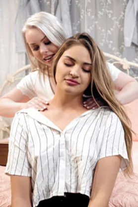 Horny Haley gives her new neighbor Gizelle relaxing sensual massage.