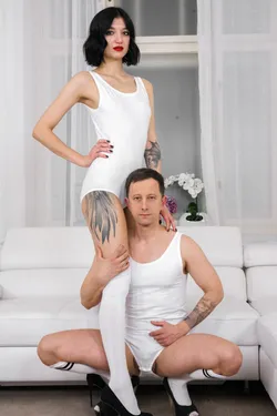 Madison Quinn Bisex Skate