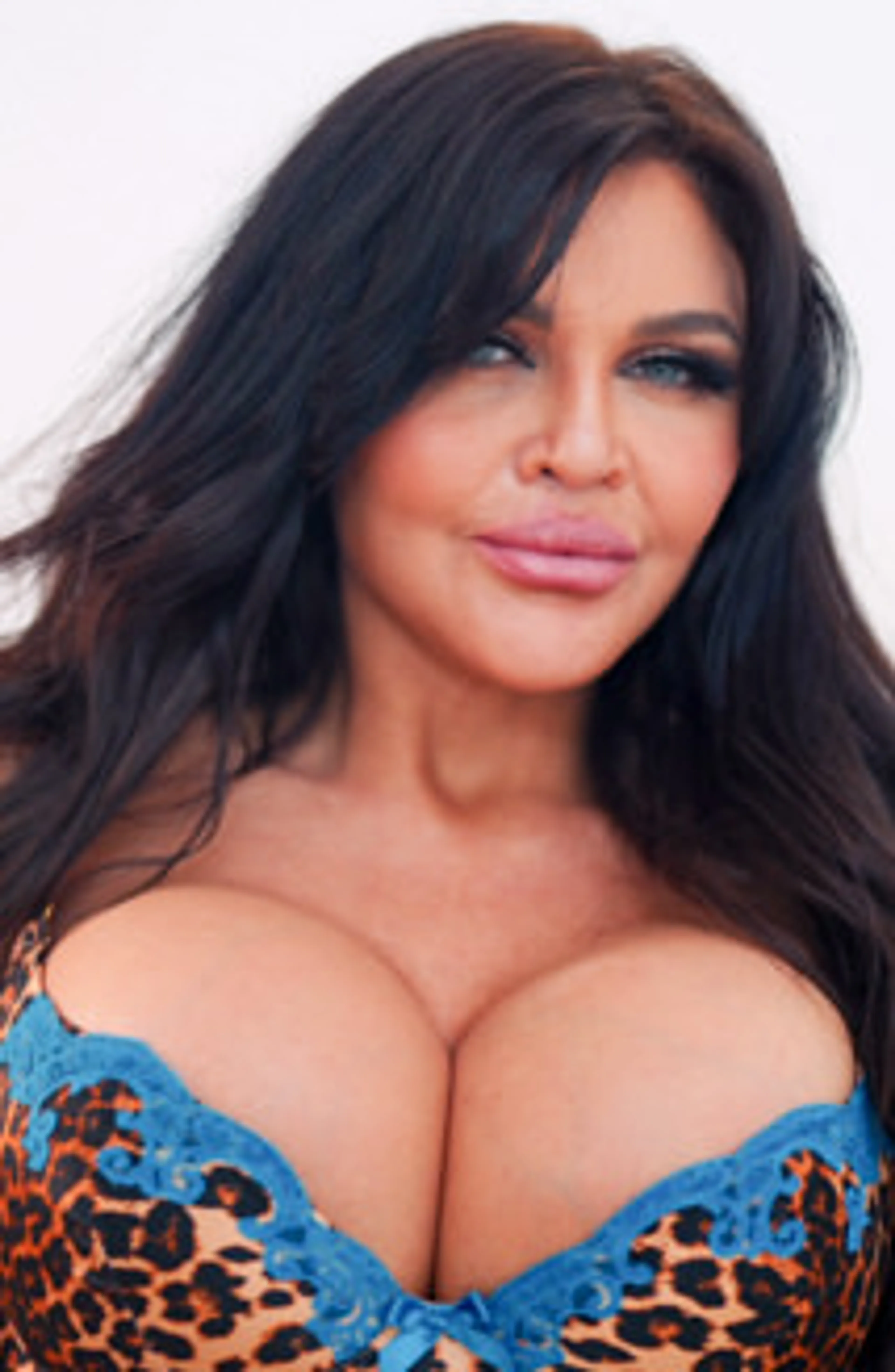 Busty MILF Loves Younger Men