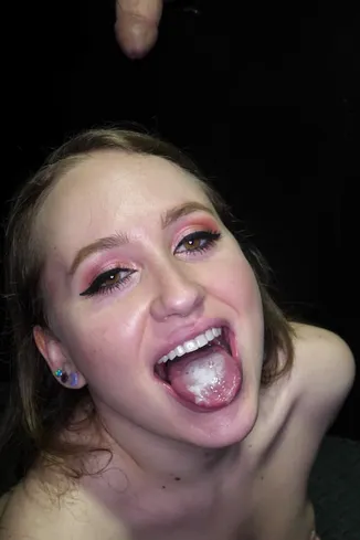 Lizzie Love's Second Gloryhole