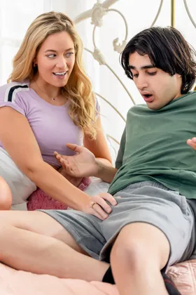 River Lynn sucks her best friend's impressive cock