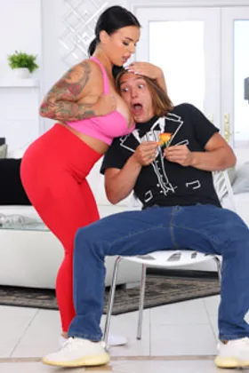 Boob Bouncing Bamboozle - Payton Preslee & Axel Haze