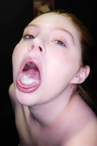 Eve Bardot first Gloryhole