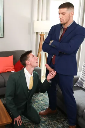 Zane Kazan gets fucked by his boss Ty Roderick!