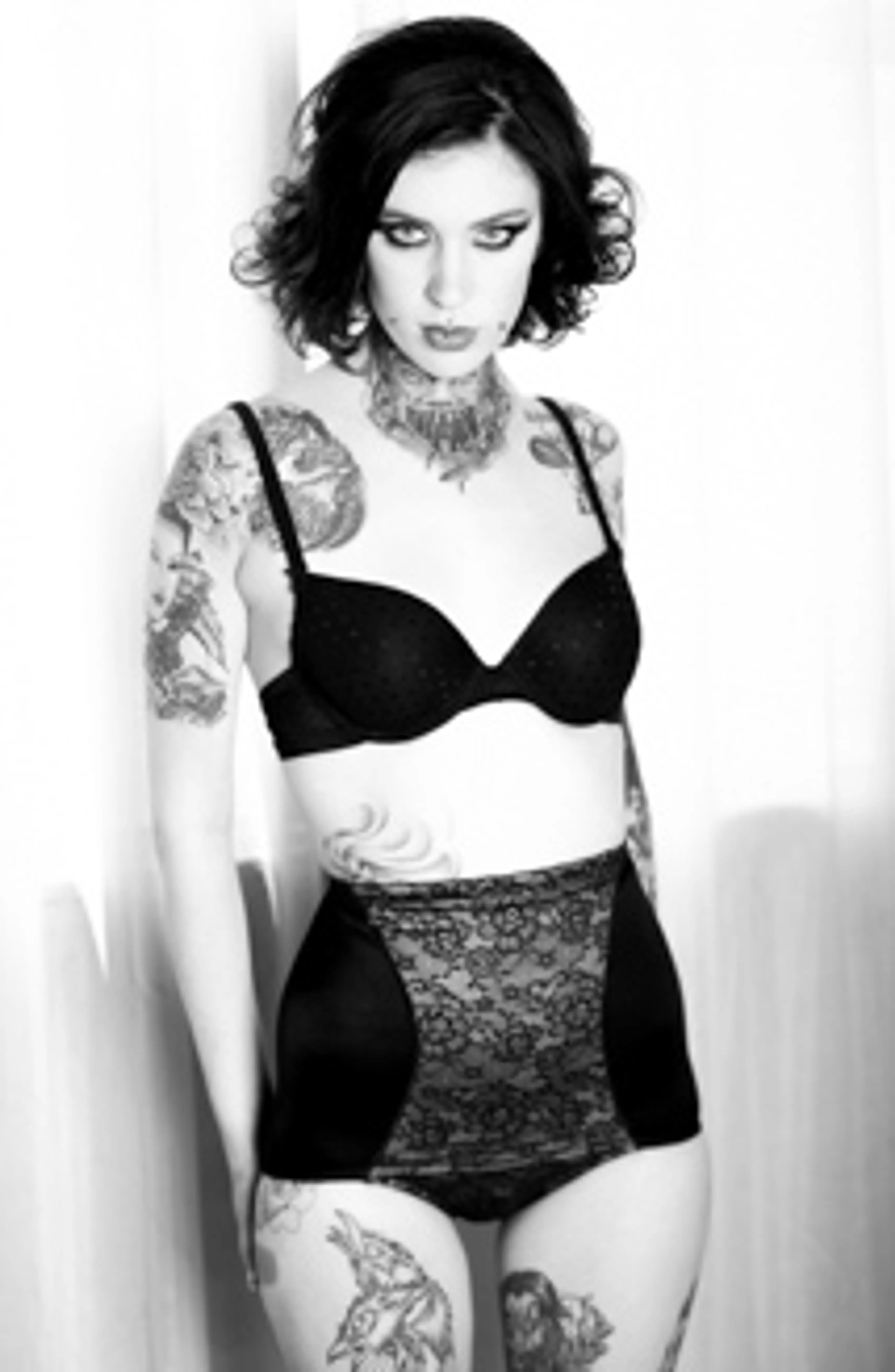 Black and White Mabel