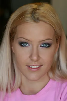 Backstage with Mili Jay