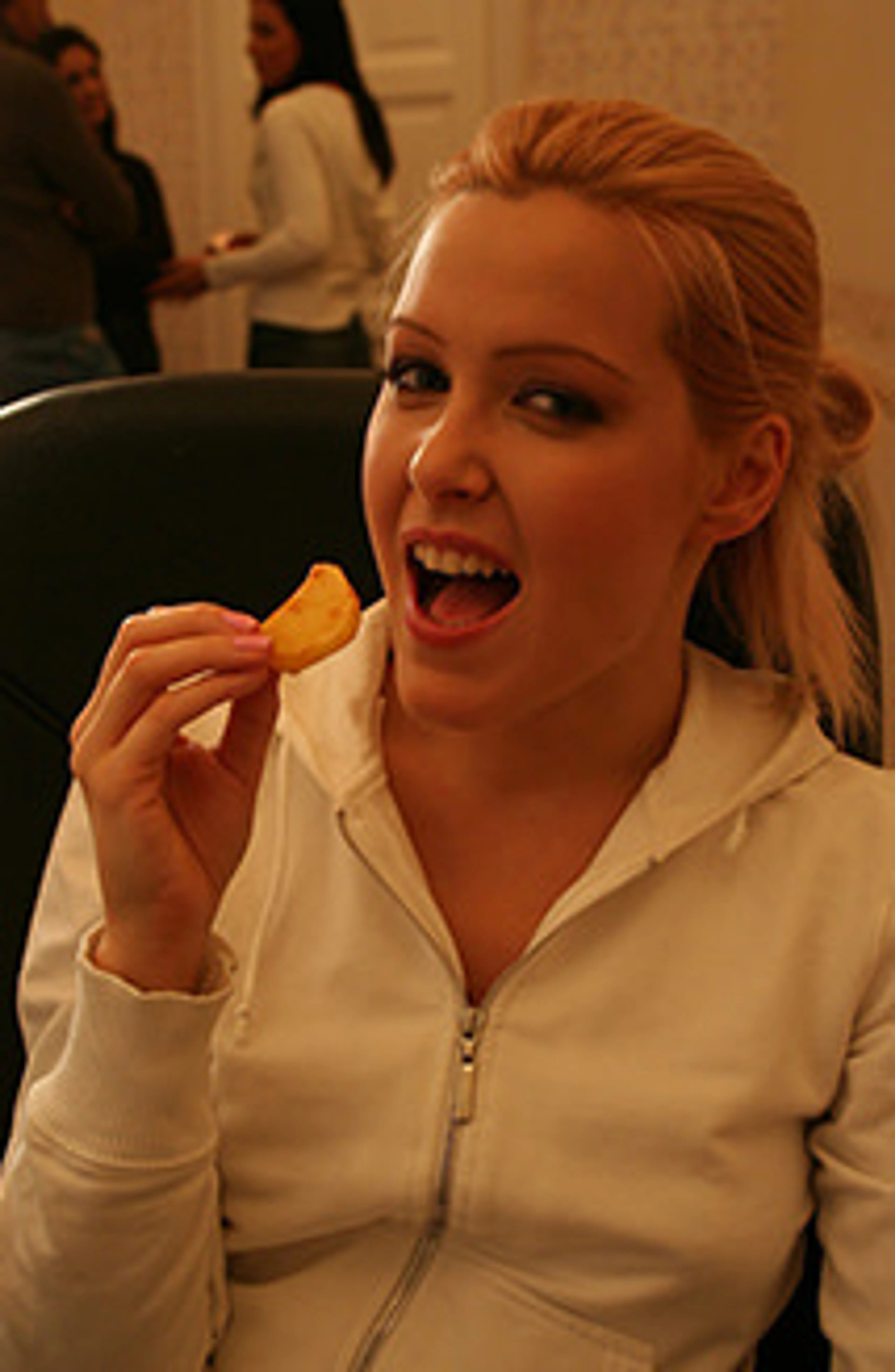 Backstage with Ivette Blanche and Zafira